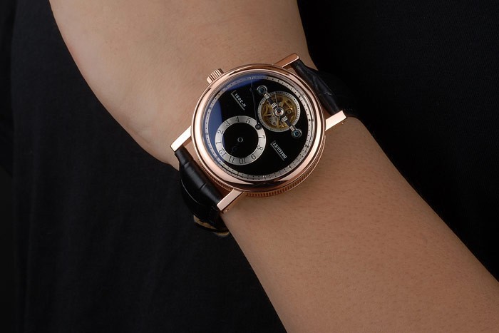Breguet Classique Complications Or Rose Case bracelet en cuir noir 80155-2