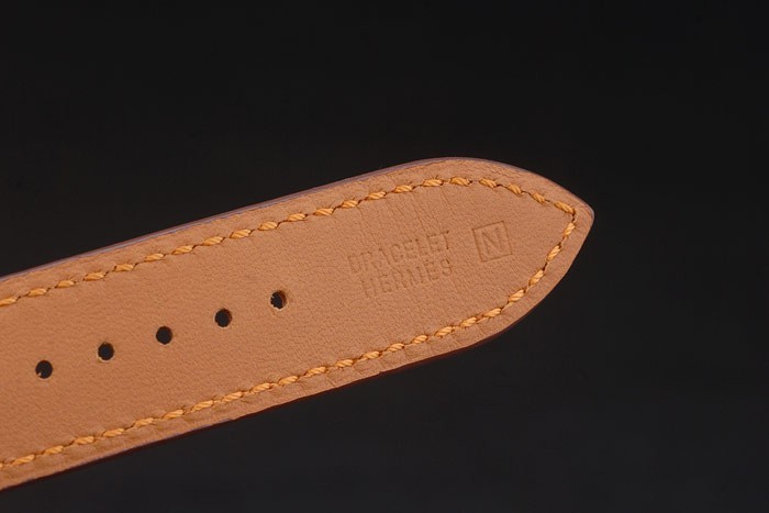 Hermes Heure H Rose lunette en or orange bracelet en cuir cadran blanc 80234-8