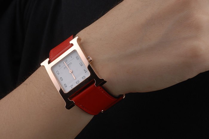 Hermes Heure H Rose lunette en or blanc cadran rouge bracelet en cuir 80233-1