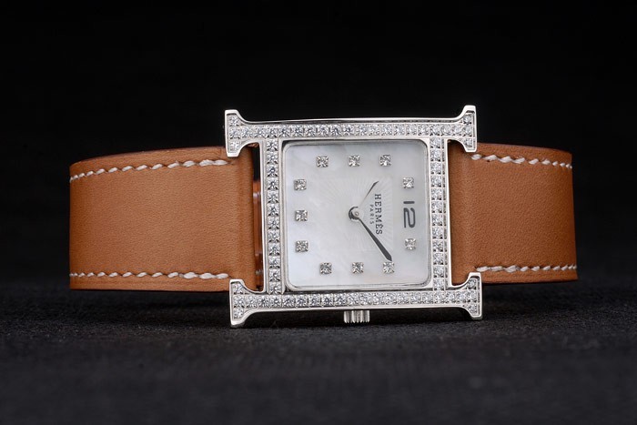 Hermes Heure H en acier inoxydable diamant Encrusted Bezel Tan bracelet en cuir cadran blanc 80232-3