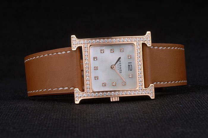 Hermes Heure H Or Rose Diamond Bezel Encrusted Tan bracelet en cuir cadran blanc 80236-3