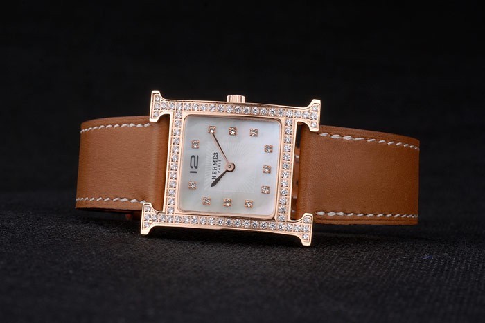 Hermes Heure H Or Rose Diamond Bezel Encrusted Tan bracelet en cuir cadran blanc 80236-4