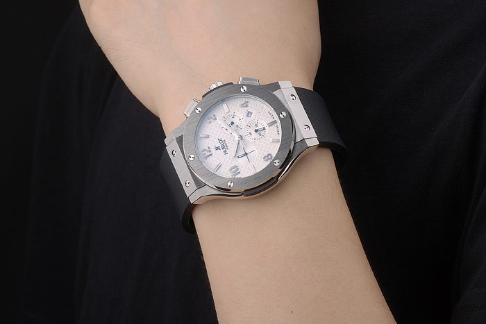 Hublot Big Bang bracelet en caoutchouc noir blanc Checkered Dial 80197-8