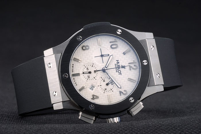 Hublot Big Bang bracelet en caoutchouc noir blanc Checkered Dial 80196-2