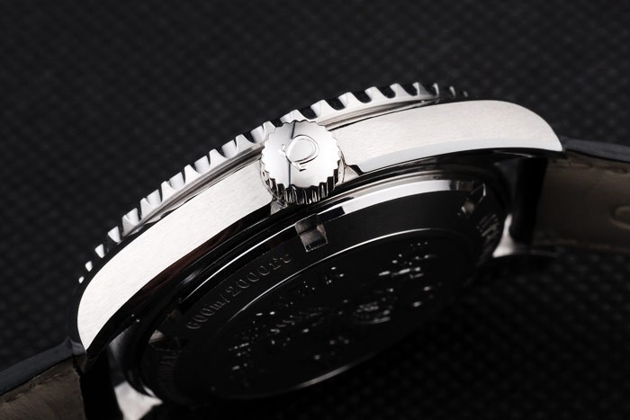 Omega Seamaster suisse de haute qualité Replique Montre 4458-7
