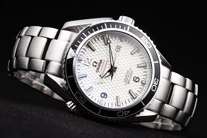 Omega Seamaster Planet High Qualité Replique Montre 4442-4