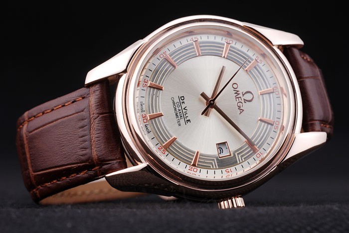 Omega DeVille meilleure qualité Replique Montre 4385-4