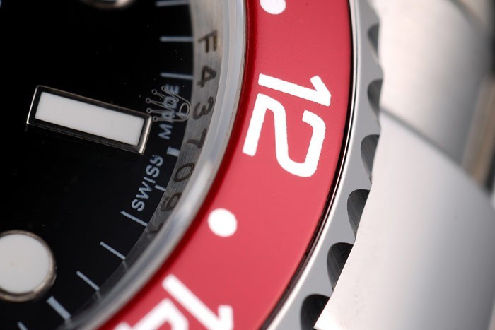 Replique Rolex GMT Master II bleu-rouge céramique noire lunette Dial-6