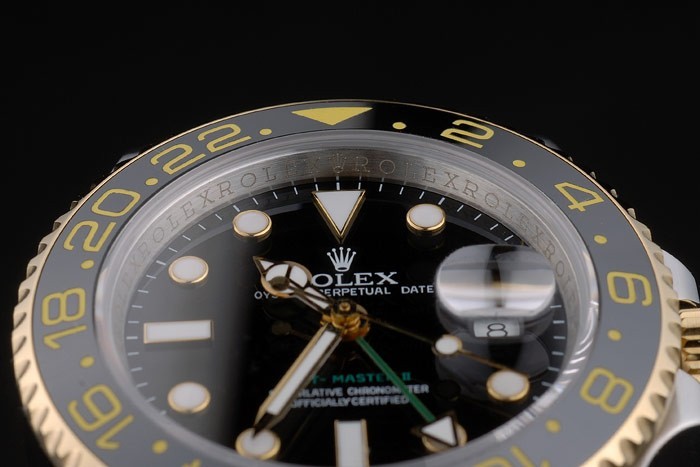 Swiss Rolex GMT Master en or rose Lunette Cadran Noir 80295-3