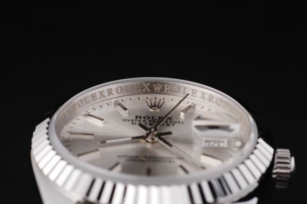 Rolex Datejust Swiss Qualité Replique Montre 4700-7