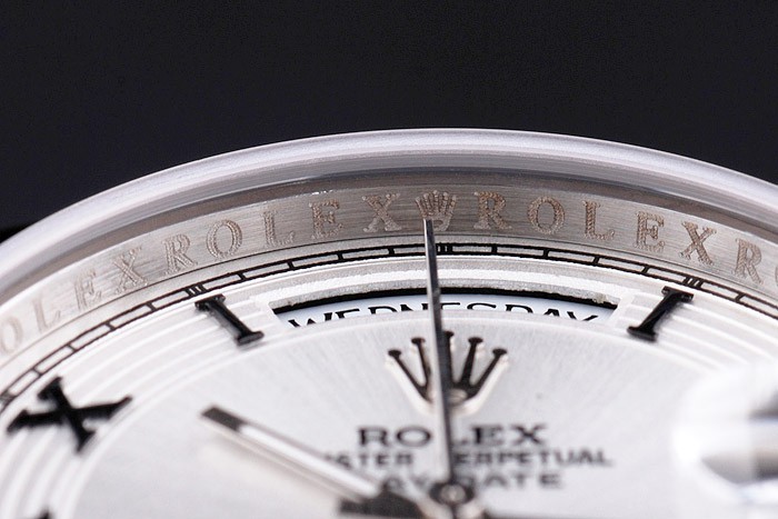 Rolex Day-Date Meilleure Qualité Replique Montre 4818-8