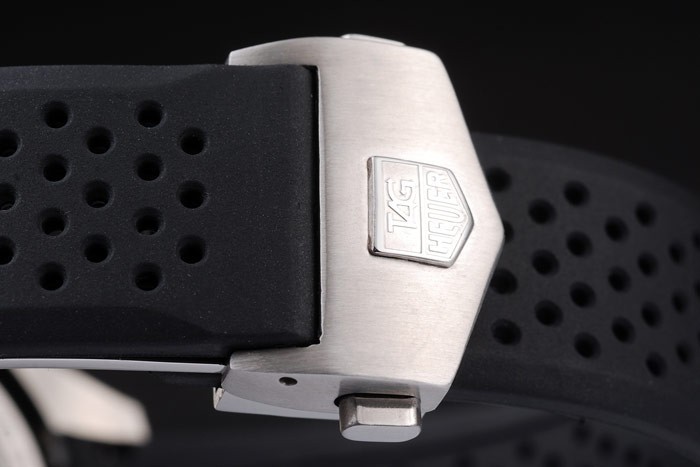 Tag Swiss Heuer Carrera Tachymètre Bezel perforé noir bracelet en caoutchouc blanc Cadran-4