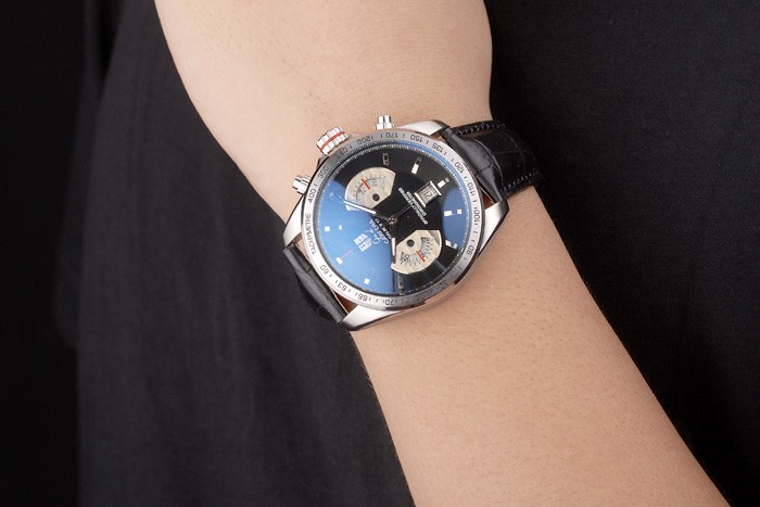 Tag Heuer Carrera Tachymètre Bezel cadran noir bracelet en cuir noir-1