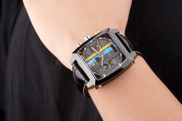 Tag Heuer Monaco Swiss bracelet en cuir noir bleu-jaune rayé cadran noir-1