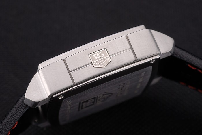 Tag Heuer Monaco Mikrograph bracelet en cuir noir cadran noir 7924-1