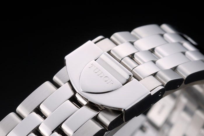 Bracelet suisse Tudor classique en acier inoxydable Argent Patterned Cadran Argent 80298-4