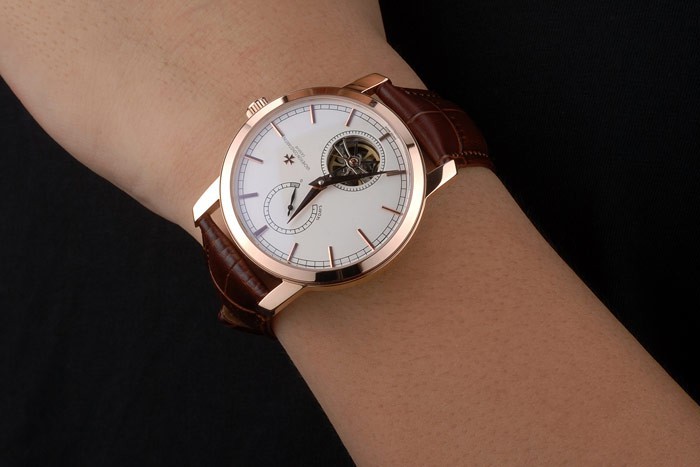 Vacheron Constantin Replique Montre 80166 en cuir de luxe-1