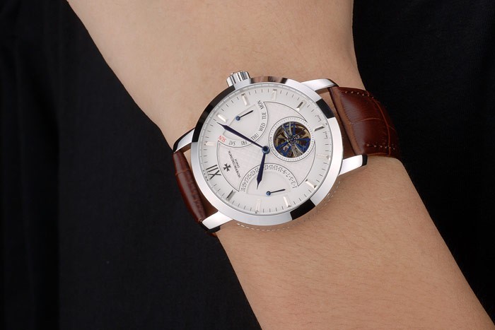 Vacheron Constantin Replique Montre 80228 en cuir de luxe-1